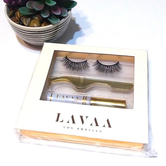 LAVAA BEAUTY Flirty Lash Set - Picture 2 of 9